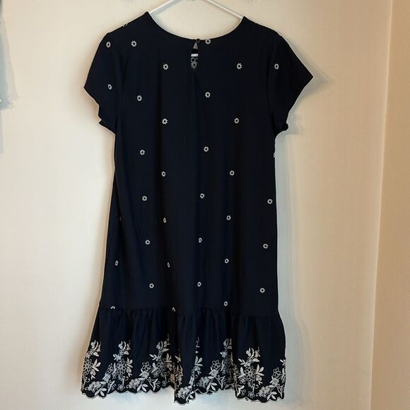 J. Jill Women’s The Date-Night Dress navy embroiderer short sleeve size med EUC - Picture 9 of 12